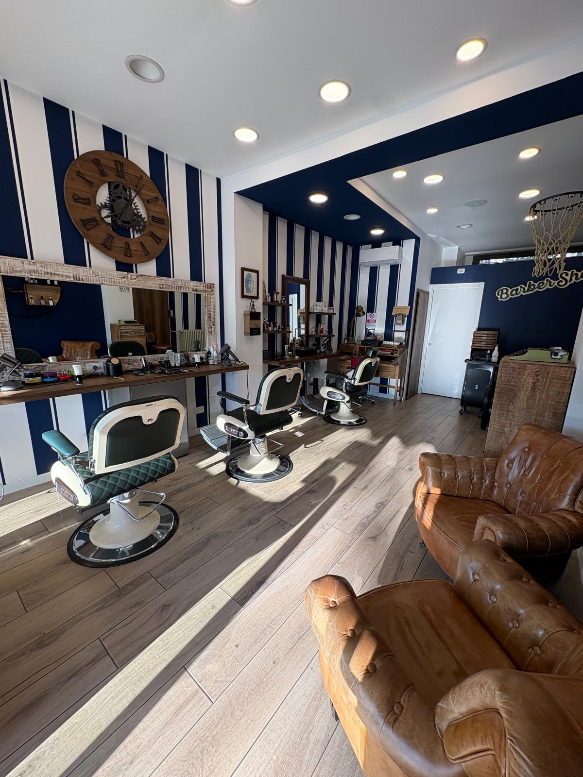 Interno del salone Immagine Uomo